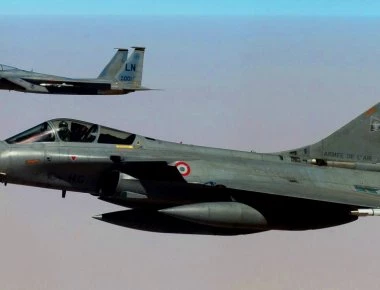 H αναβάθμιση των F-16, η «σφήνα» Rafale & F-15 και ο θυμός Π.Καμμένου